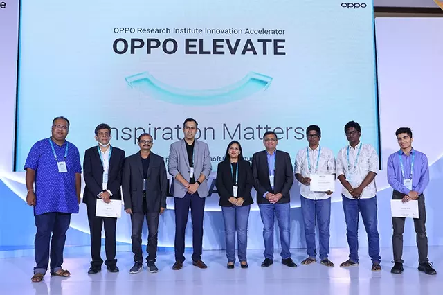 Winners of OPPO Elevate 2022 with the judges